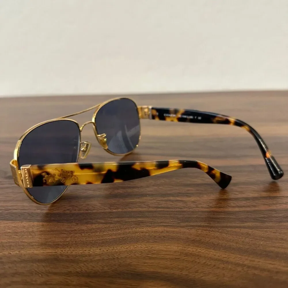 Coach HC7059 Sunglasses - Gold/Tokyo Tortoise